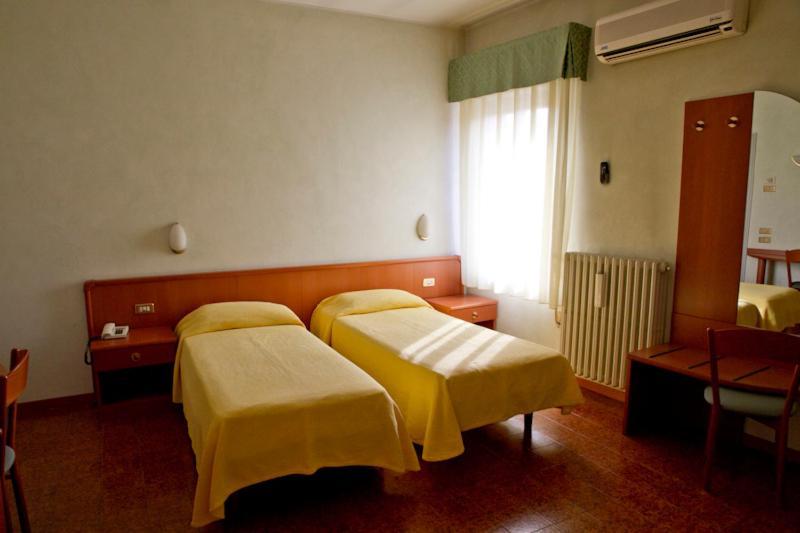 Hotel Europa Viadana Esterno foto